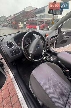 Хетчбек Ford Fusion 2007 в 
