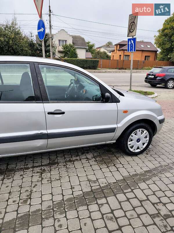 Хэтчбек Ford Fusion 2007 в Ивано-Франковске фото 5 Хэтчбек Ford Fusion 2007 в Ивано-Франковске
