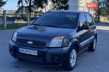 Хэтчбек Ford Fusion 2008 в Киеве