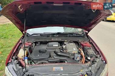Седан Ford Fusion 2016 в 