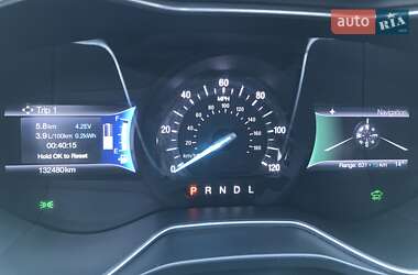 Седан Ford Fusion 2016 в 