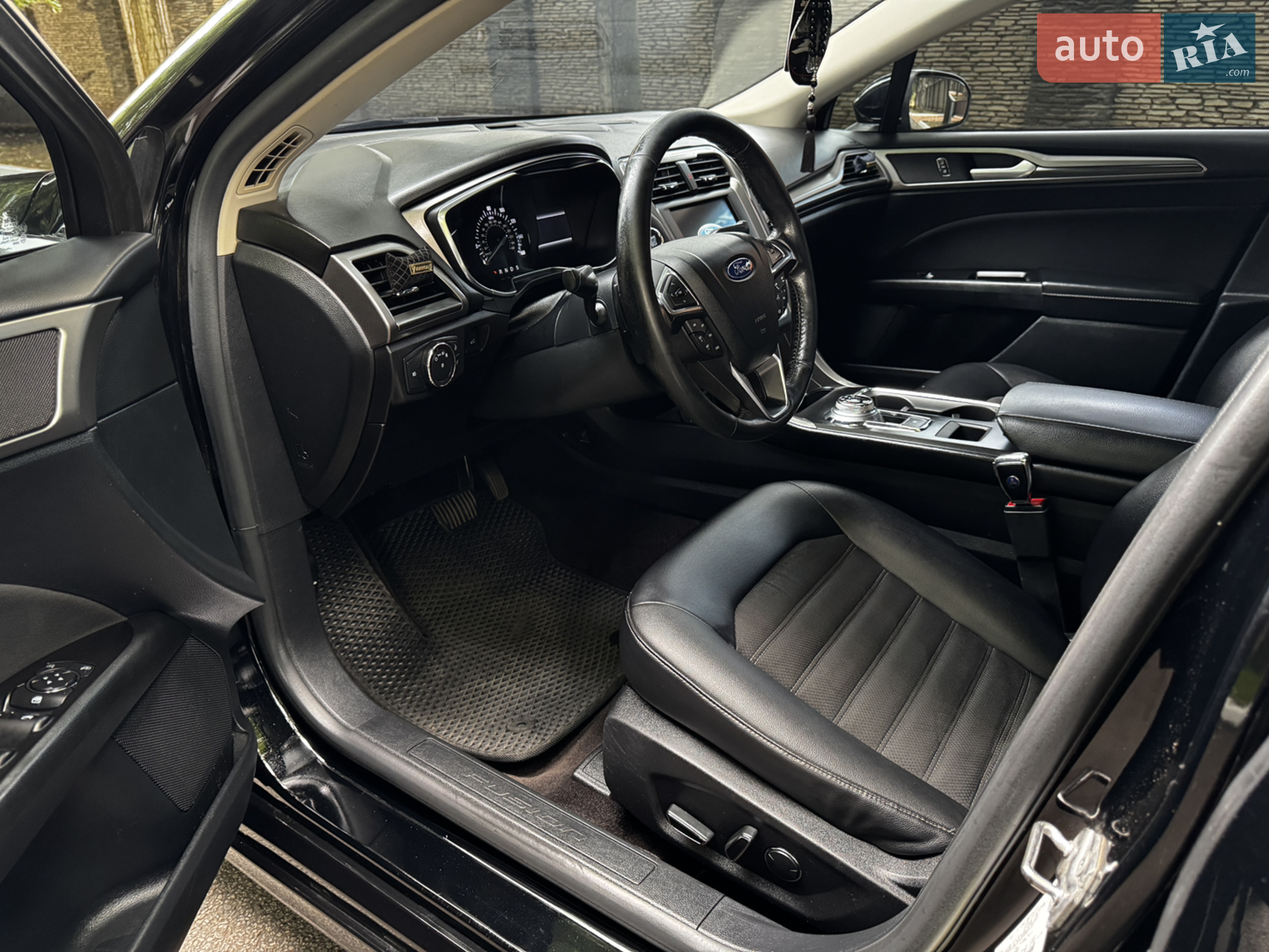 2017 Ford Fusion - мініатюра 11