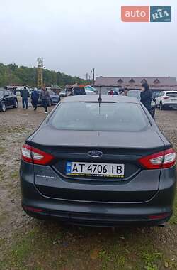 Седан Ford Fusion 2014 в 