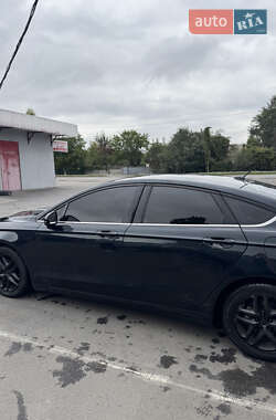 Седан Ford Fusion 2014 в 