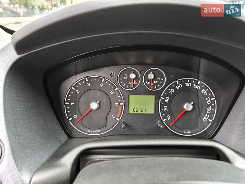 Хэтчбек Ford Fusion 2007 в Киеве