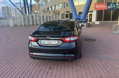 Седан Ford Fusion 2014 в 