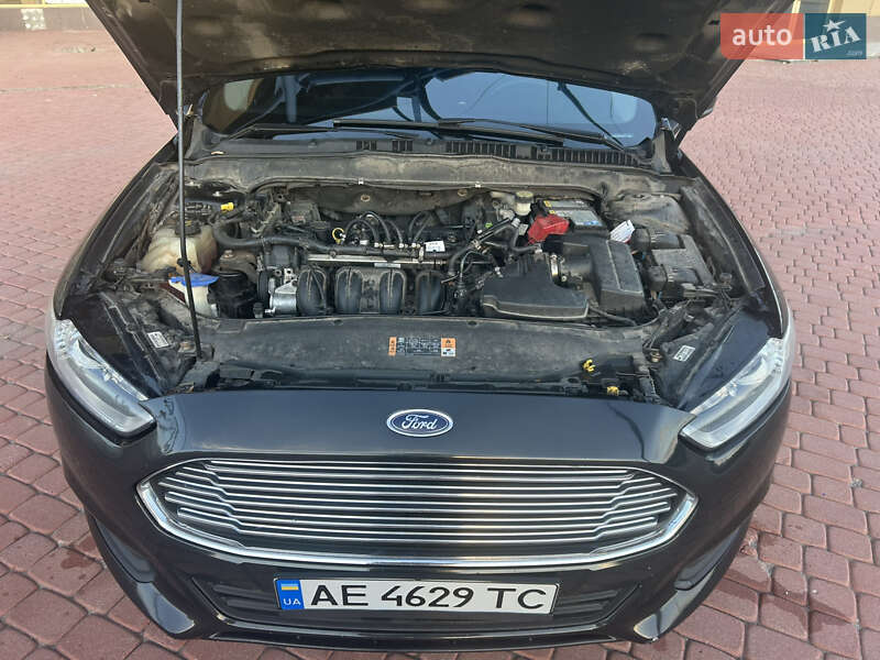 Седан Ford Fusion 2014 в Харкові