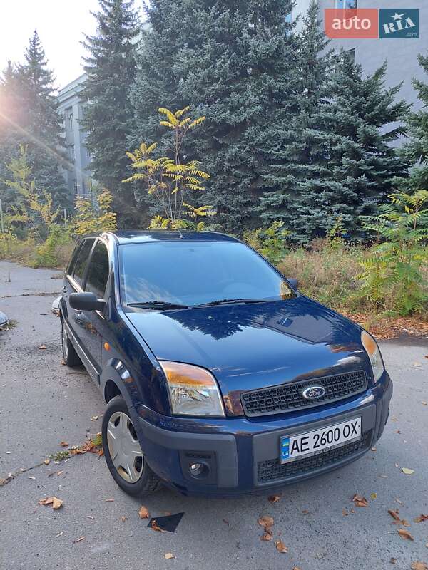 Хетчбек Ford Fusion 2009 в Дніпрі