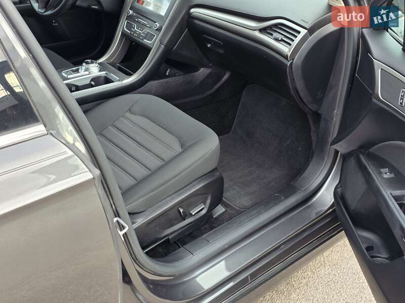 Седан Ford Fusion 2018 в Кривом Роге фото 34 Седан Ford Fusion 2018 в Кривом Роге