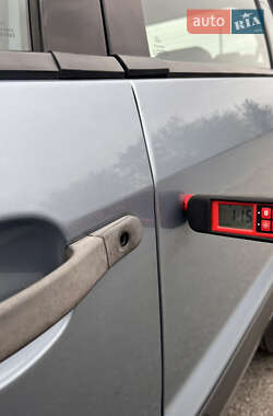 Хэтчбек Ford Fusion 2006 в 