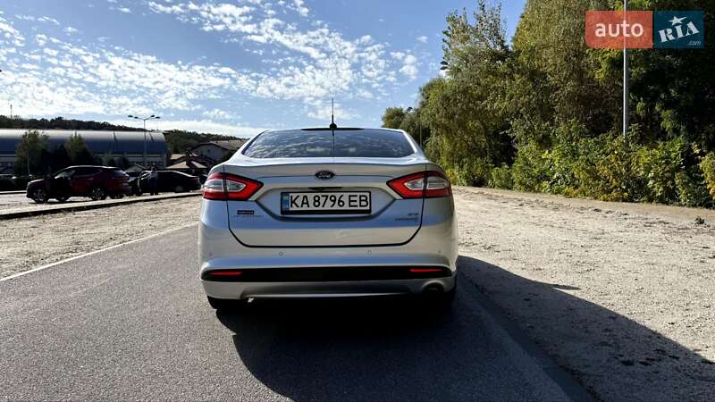 Седан Ford Fusion 2014 в Днепре