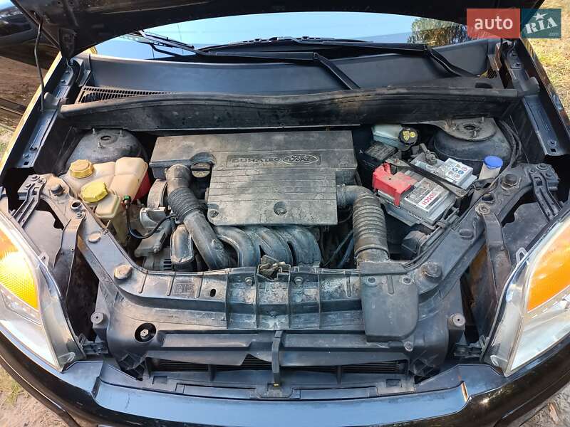 Хетчбек Ford Fusion 2010 в Ірпені
