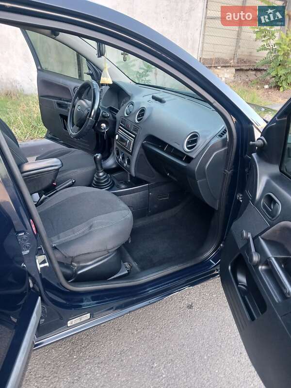Хэтчбек Ford Fusion 2007 в Киеве