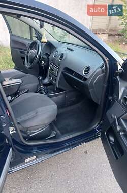Хэтчбек Ford Fusion 2007 в 