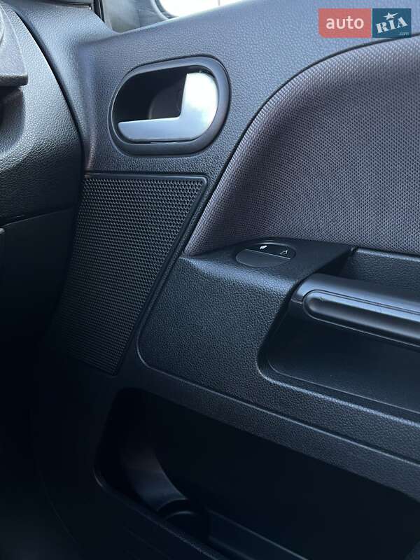 Хэтчбек Ford Fusion 2007 в Ивано-Франковске фото 8 Хэтчбек Ford Fusion 2007 в Ивано-Франковске