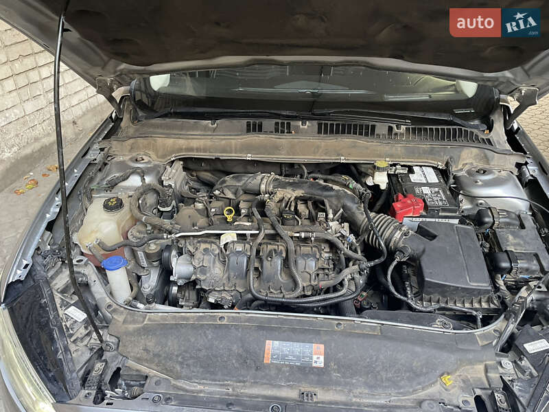 Седан Ford Fusion 2019 в Днепре