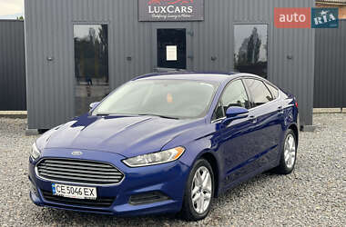 Седан Ford Fusion 2015 в Чернівцях