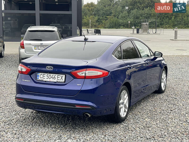 Седан Ford Fusion 2015 в Чернівцях