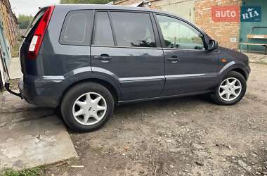Хэтчбек Ford Fusion 2011 в 