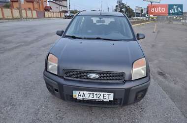 Хэтчбек Ford Fusion 2007 в 
