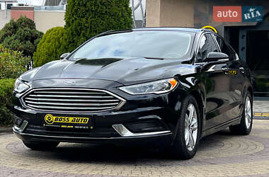 Седан Ford Fusion 2018 в 