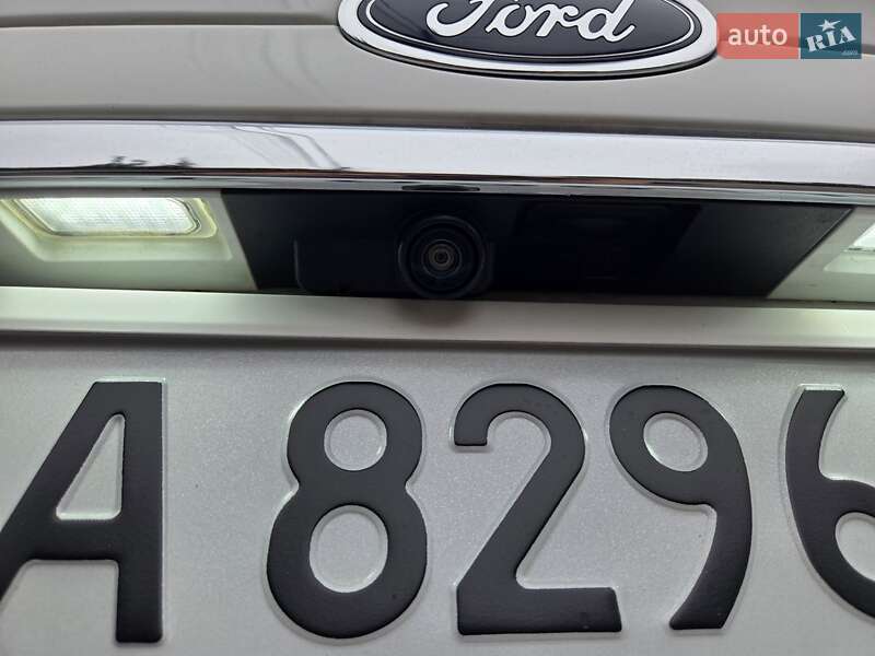 Седан Ford Fusion 2017 в Києві