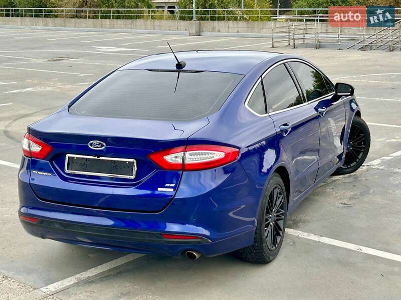 Седан Ford Fusion 2016 в Києві