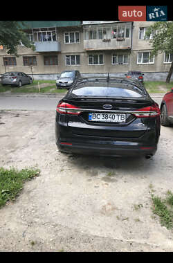 Седан Ford Fusion 2017 в 