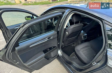 Седан Ford Fusion 2014 в 