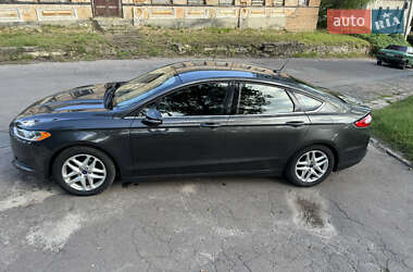 Седан Ford Fusion 2014 в 