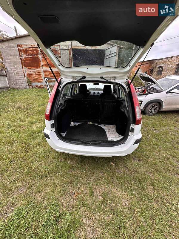 Хетчбек Ford Fusion 2009 в Луцьку