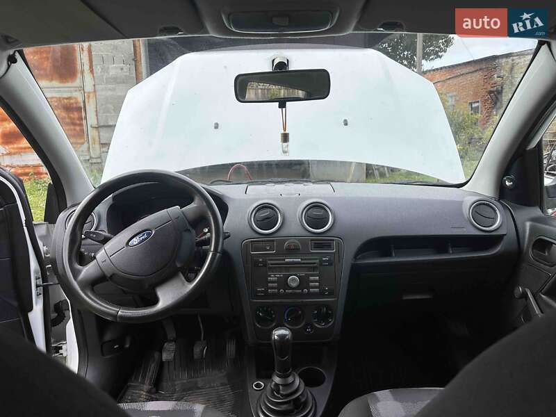 Хетчбек Ford Fusion 2009 в Луцьку