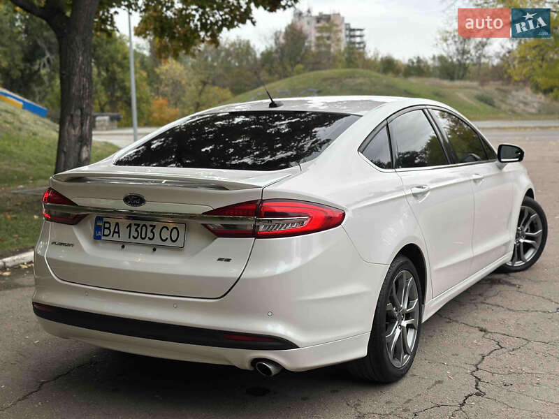 Седан Ford Fusion 2017 в Кропивницком