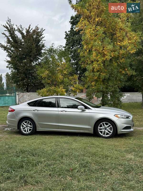 Седан Ford Fusion 2015 в Нежине