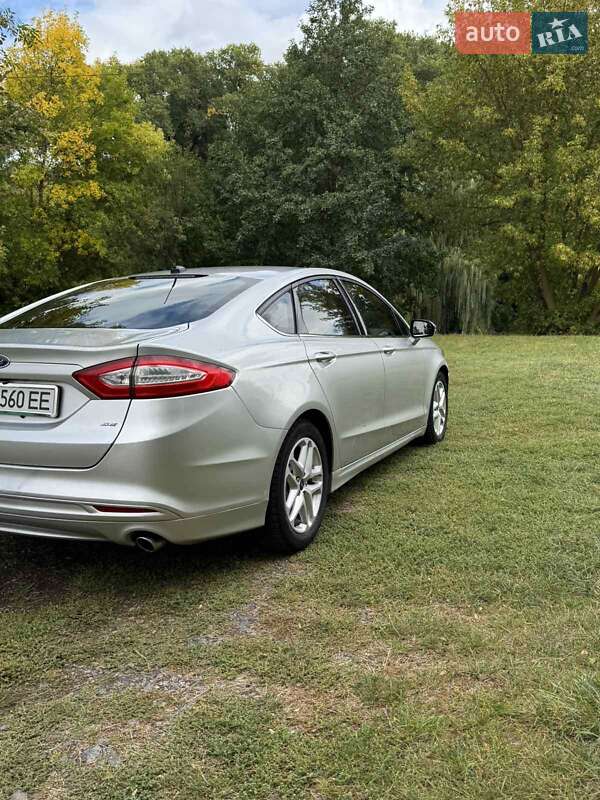 Седан Ford Fusion 2015 в Нежине