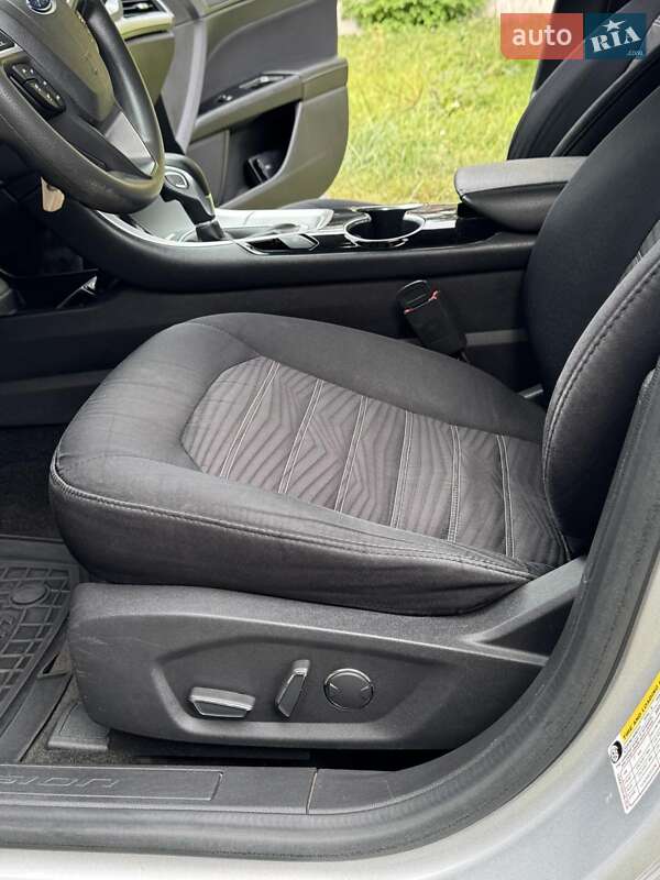 Седан Ford Fusion 2015 в Нежине