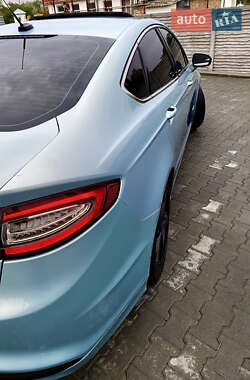 Седан Ford Fusion 2014 в 