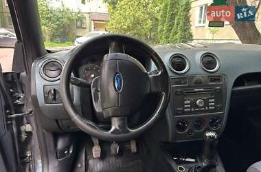 Хэтчбек Ford Fusion 2008 в 