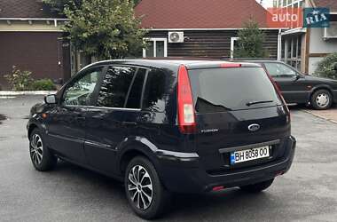 Хэтчбек Ford Fusion 2006 в 