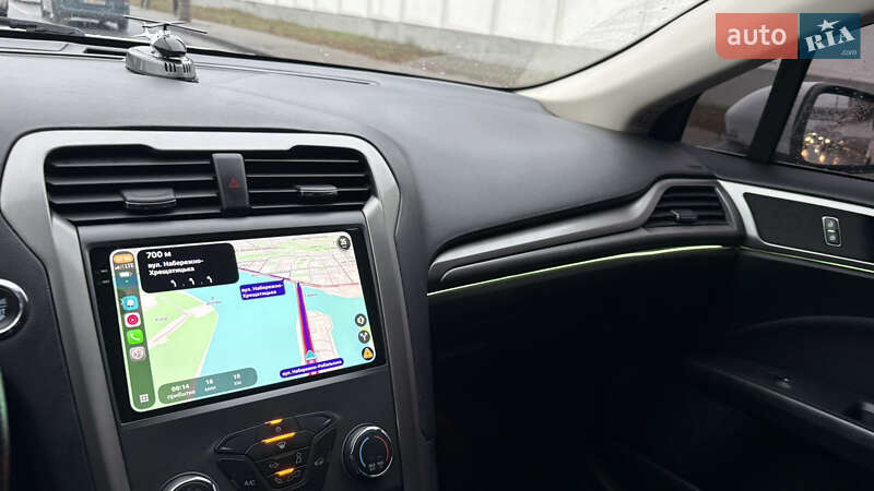 Седан Ford Fusion 2018 в Києві