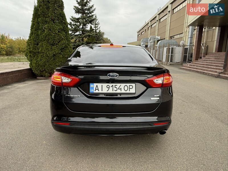 Седан Ford Fusion 2015 в Киеве