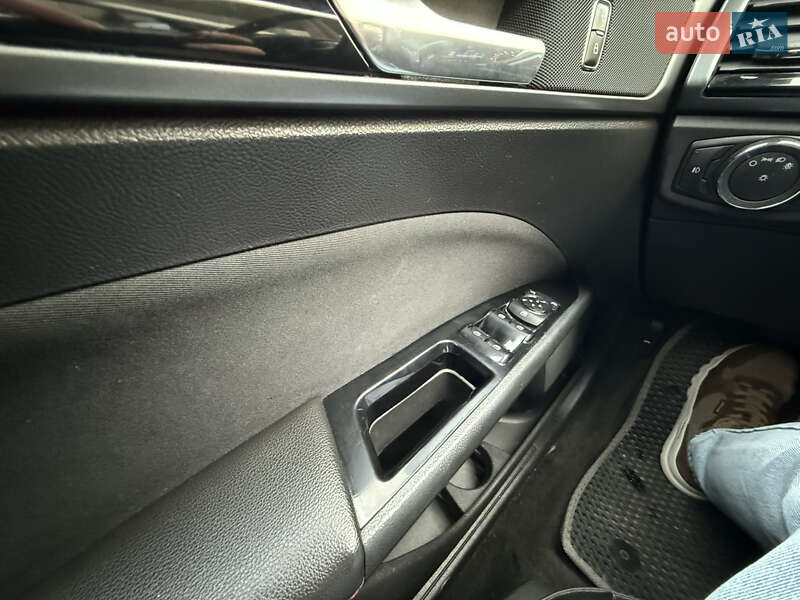Седан Ford Fusion 2015 в Киеве