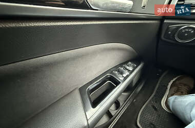 Седан Ford Fusion 2015 в 