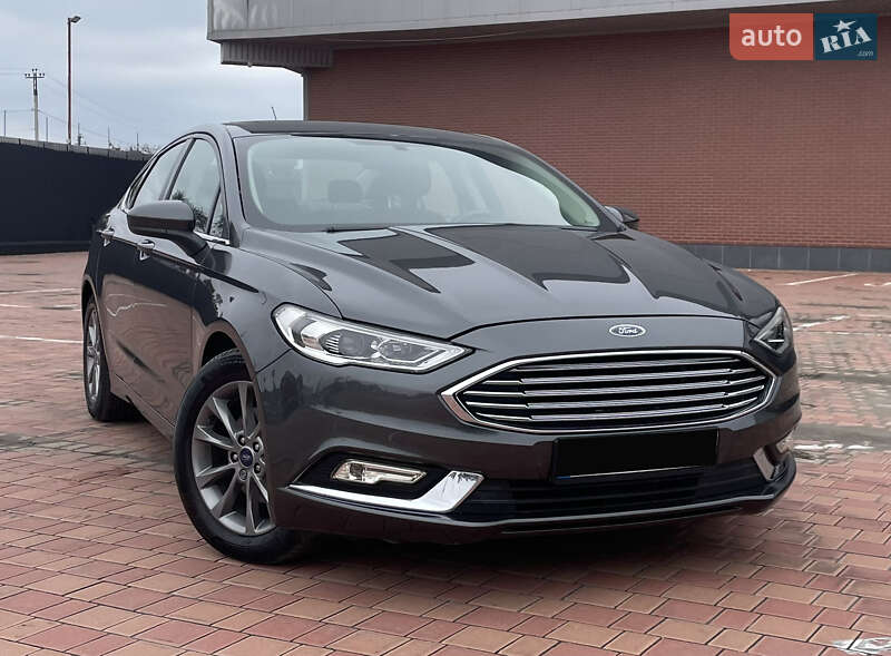 Седан Ford Fusion 2017 в Одесі