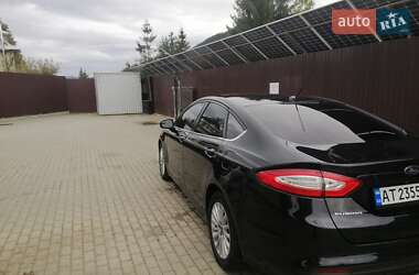 Седан Ford Fusion 2014 в 