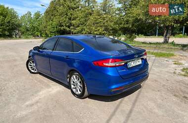 Седан Ford Fusion 2018 в 