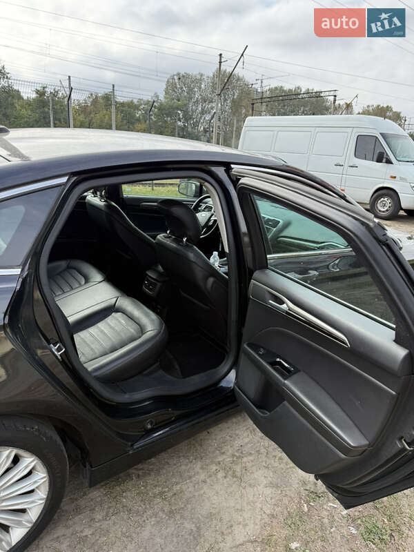 Седан Ford Fusion 2014 в Киеве