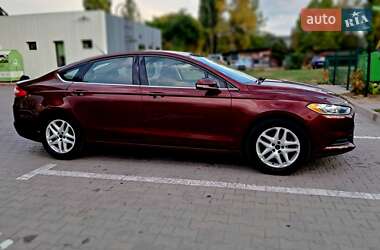 Седан Ford Fusion 2015 в Запоріжжі