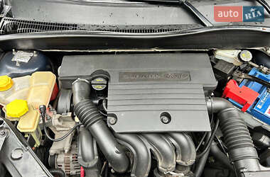 Хэтчбек Ford Fusion 2008 в 