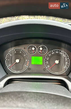 Хэтчбек Ford Fusion 2008 в 
